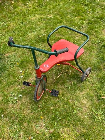 Vintage driewieler  beschikbaar voor biedingen