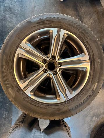 SET ORIGINELE WINTERBANDEN MERCEDES GLC Pirelli Scorpion beschikbaar voor biedingen