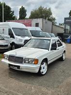 Mercedes // 190E // 2.0 benzine // LPG-GAS, Automaat, Leder en Stof, Wit, Bedrijf