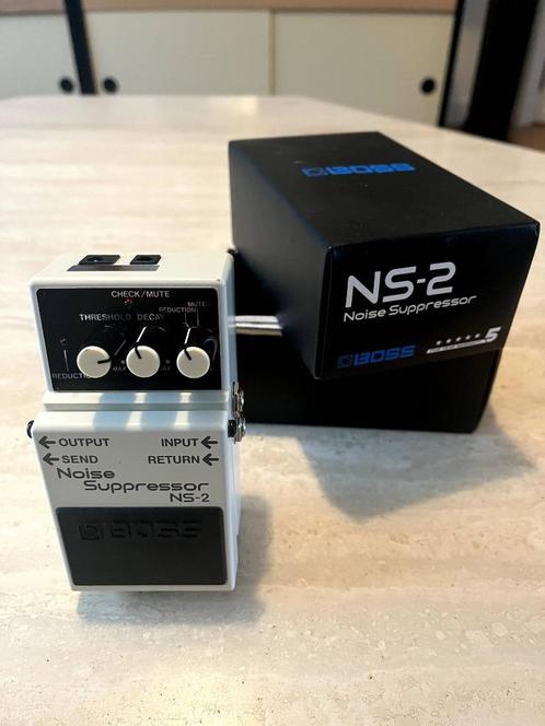 Boss Noise Suppressor NS-2, Muziek en Instrumenten, Effecten, Zo goed als nieuw, Overige typen, Ophalen of Verzenden
