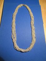 halsketting, Handtassen en Accessoires, Kettingen, Ophalen of Verzenden, Gebruikt, Wit, Kunststof