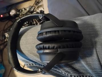 Bose hoofdtelefoon kleur zwart beschikbaar voor biedingen