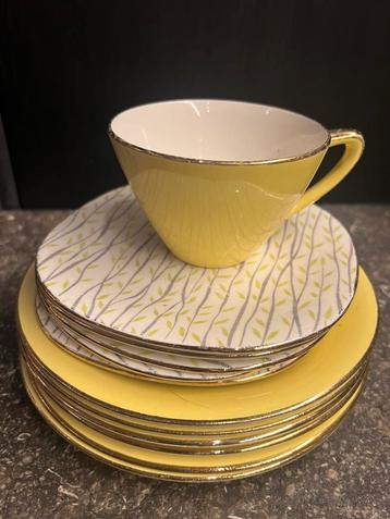 Koffieservies beschikbaar voor biedingen