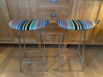 2 design barkrukken van het merk OFFECCT, Huis en Inrichting, Barkrukken, Ophalen, 60 tot 90 cm, Zo goed als nieuw, Metaal