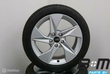 NIEUWSTAAT! Originele 17 inch velgen Audi A3! 8Y0601025A disponible aux enchères