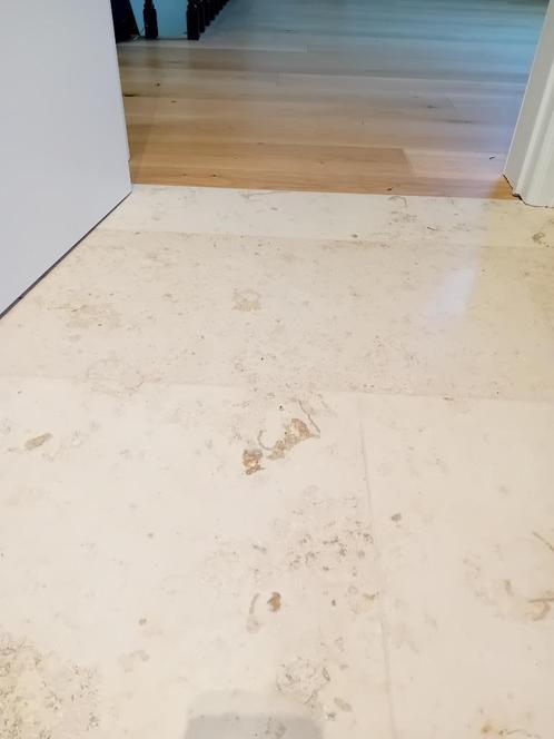 Koopje - 67 m² - Beige natuursteen tegels, Doe-het-zelf en Bouw, Tegels, Nieuw, Vloertegels, Ophalen