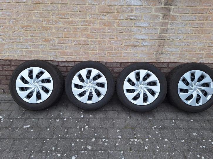 Toyota Auris, Corolla winterbanden, winterwielen, Auto-onderdelen, Banden en Velgen, Band(en), Winterbanden, 16 inch, 205 mm, Personenwagen
