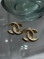 Boucles d’oreilles style chanel, Handtassen en Accessoires, Oorbellen, Ophalen, Overige materialen, Geel, Nieuw