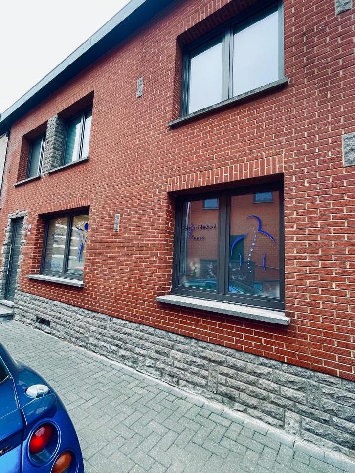 Location de cabinets médicaux Chapelle-lez-Herlaimont, Immo, Appartementen en Studio's te huur, Provincie Henegouwen, Minder dan 20 m²