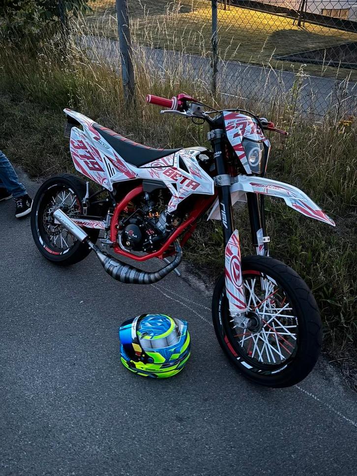 Beta track 50cc, Fietsen en Brommers, Brommeronderdelen | Scooters, Zo goed als nieuw, Beta, Kap, Ophalen
