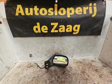 Buitenspiegel rechts van een Suzuki Wagon R+ beschikbaar voor biedingen