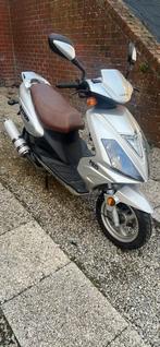 Gowinn 125cm3 4000km lire annonce, Enlèvement ou Envoi, Comme neuf