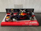 Max Verstappen 1:43 editie 37 Winner Austrian GP 2018 RB14, Ophalen of Verzenden, Nieuw, Formule 1