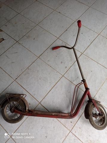 Trottinette Ancienne Vintage, fin années 50