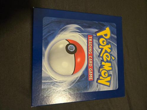 Pokémon set de base, Hobby & Loisirs créatifs, Jeux de cartes à collectionner | Pokémon, Comme neuf, Booster box, Foil, Enlèvement