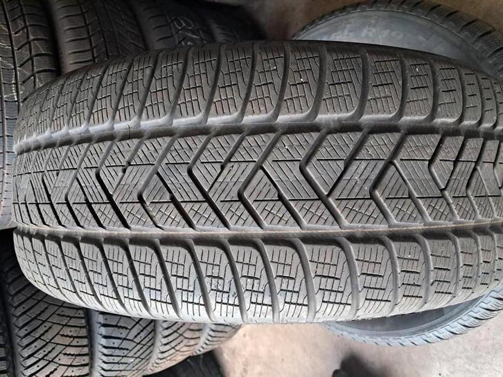 265/55/19 2655519 265/55R19 winter Pirelli, Auto diversen, Autosport-onderdelen, Zo goed als nieuw, Ophalen