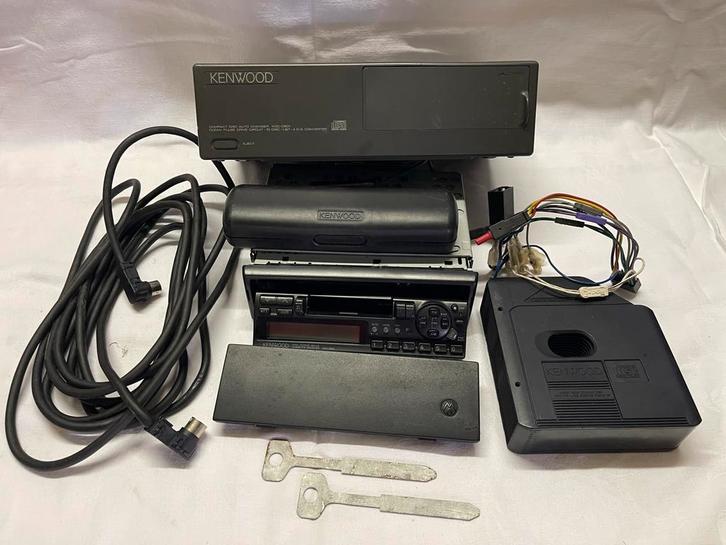 Ensemble KENWOOD autoradio + chargeur 10CD complet, Auto diversen, Autoradio's, Gebruikt, Ophalen