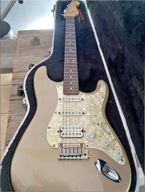 FENDER STRATOCASTER LONESTAR USA, Muziek en Instrumenten, Snaarinstrumenten | Gitaren | Elektrisch, Zo goed als nieuw, Fender