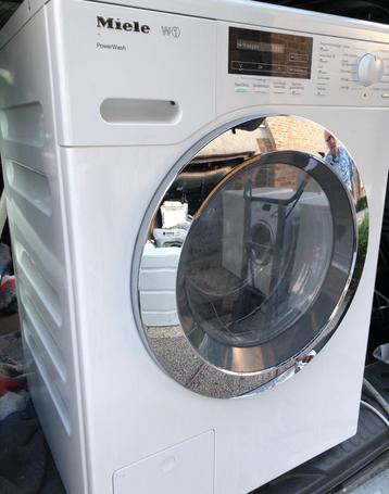 MIELE MACHINE  jaarlijks nazicht geen verplaatsingskosten ! beschikbaar voor biedingen