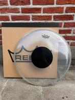 Remo 18” Controlled Sound Clear Black Dot, Muziek en Instrumenten, Drumstellen en Slagwerk, Ophalen of Verzenden, Nieuw