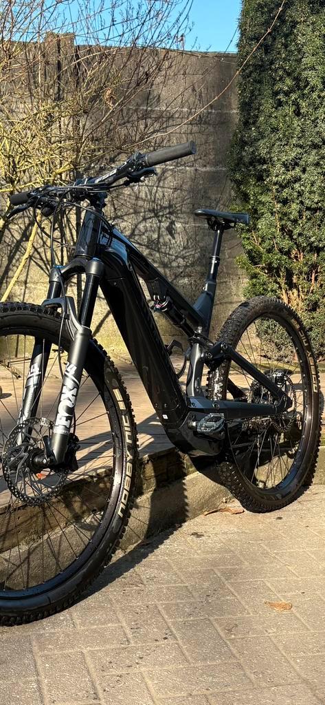 E-bike full suspension, Fietsen en Brommers, Fietsen | Mountainbikes en ATB, Zo goed als nieuw, Ophalen