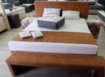 luxe bed met nachtkastjes, matras & kussens inbegrepen NIEUW, Ophalen of Verzenden, Nieuw, 200 cm, 180 cm