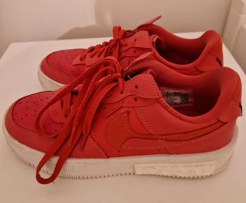 Nike Air Force 1 Fontanka .Roze. Maat 39 disponible aux enchères