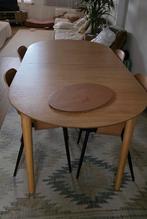 Ovale eettafel in mooie staat.  Verlengbaar 8 personen, Huis en Inrichting, Ophalen, Zo goed als nieuw, Ovaal