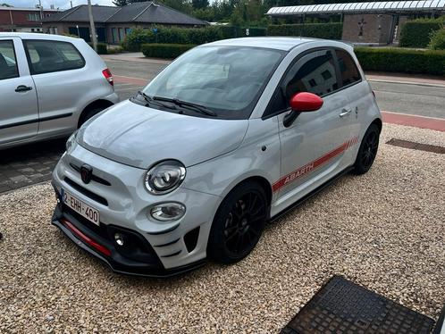 Abarth 595 1.4 135 ch, Autos, Abarth, Particulier, Essence, Boîte manuelle, Noir, Noir, Alcantara, Carnet d'entretien, Enlèvement