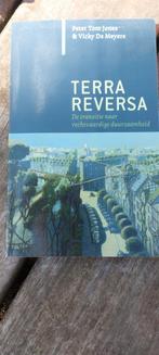 P. Tomjones - Terra Reversa, Ophalen of Verzenden, Zo goed als nieuw, P. Tomjones