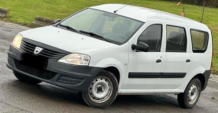 Dacia Logan 1.4 essence 2010 roule bien, Autos, Dacia, Particulier, Logan, Essence, Enlèvement