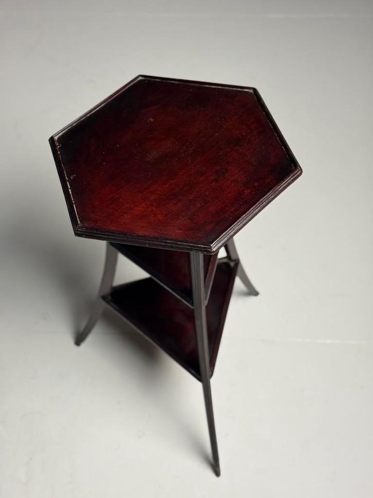 Hexagonal mahonie bijzettafeltje, Antiek en Kunst, Antiek | Meubels | Tafels, Ophalen