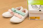Deto witte turnpantoffels met velcro, maat 37, Kinderen en Baby's, Gebruikt, Meisje, Sportschoenen, Ophalen of Verzenden
