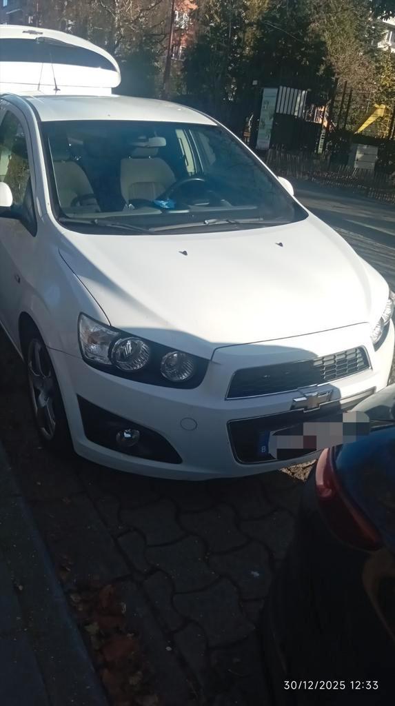 UUurgent.Chevo aveo 1.4 benzine hatchback die je niet mag mi, Auto's, Chevrolet, Particulier
