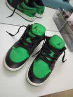 Jordans, Vêtements | Femmes, Chaussures, Nike Jordan, Chaussures de sports, Comme neuf, Vert