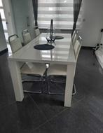 Tafel en stoelen, Ophalen, Overige materialen, Zo goed als nieuw, Vijf personen of meer