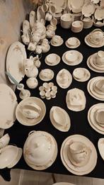 SERVIES VILLEROY EN BOCH,, ROSETTE... 175., Ophalen, Keramiek, Zo goed als nieuw, Overige stijlen