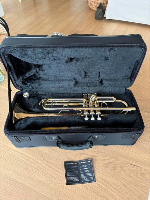 Thomann TR 400 G Bb-trompet, Muziek en Instrumenten, Blaasinstrumenten | Trompetten, Zo goed als nieuw, Ophalen