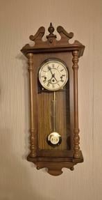 Mooie klassieke hangklok, Antiek en Kunst, Ophalen