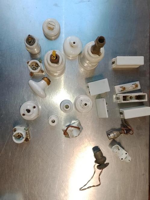 Set schakelaars, stopcontacten, porselein, Doe-het-zelf en Bouw, Elektriciteit en Kabels, Gebruikt, Schakelaar, Ophalen