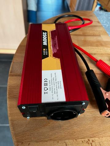 Convertisseur 12v - 220v beschikbaar voor biedingen