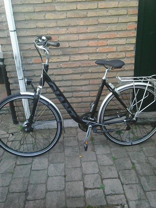 damesfiets giant  28 inch aluminium, Fietsen en Brommers, Fietsen | Dames | Damesfietsen, Zo goed als nieuw, Giant, Versnellingen