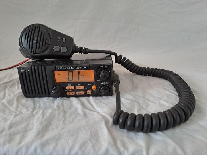 Icom VHF Marine IC-M59 Euro, Watersport en Boten, Navigatiemiddelen en Scheepselektronica, Verzenden