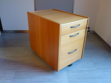 Caisson à tiroirs IKEA sur roulettes beschikbaar voor biedingen