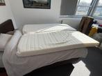 2 eenpersoonsmatrassen - caravan/mobilhome, Ophalen, Zo goed als nieuw