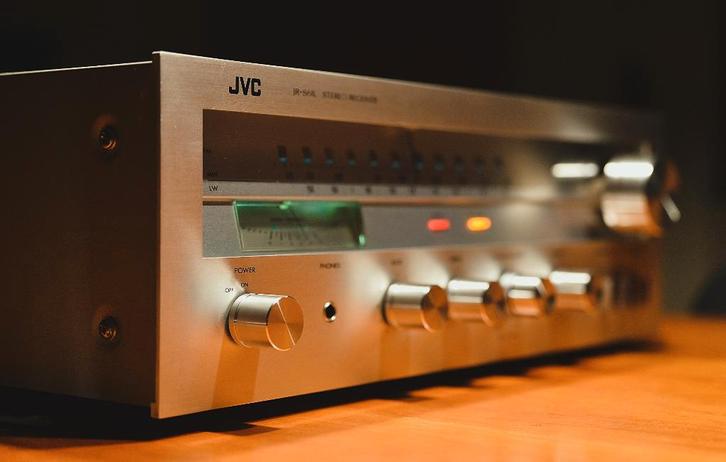VENDU - Ampli - tuner JVC JR-S61L, Audio, Tv en Foto, Versterkers en Ontvangers, Zo goed als nieuw, Stereo, Minder dan 60 watt