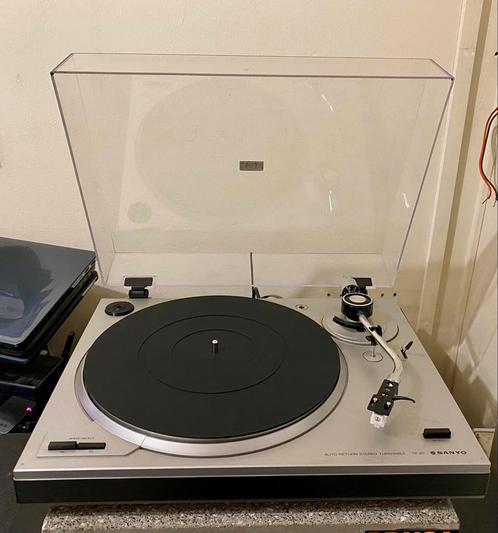 Sanyo TP-20 platenspeler, Audio, Tv en Foto, Platenspelers, Platenspeler, Philips, Ophalen of Verzenden