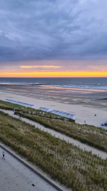 Zeedijk Westende gezellig appartement met 2 slaapkamers beschikbaar voor biedingen