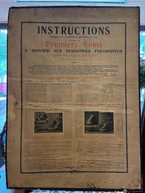 Affiche/instructie premiers soins, Antiek en Kunst, Curiosa en Brocante, Ophalen