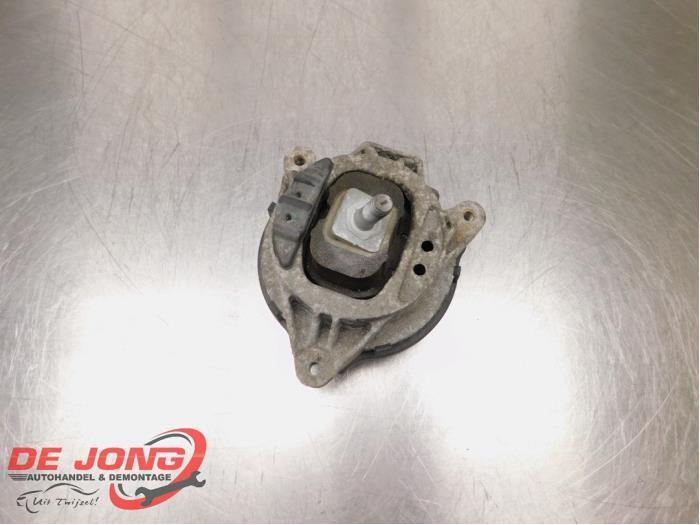Support moteur d'un BMW 1-Serie, Autos : Pièces & Accessoires, Suspension & Châssis, BMW, Utilisé, 3 mois de garantie, Enlèvement ou Envoi